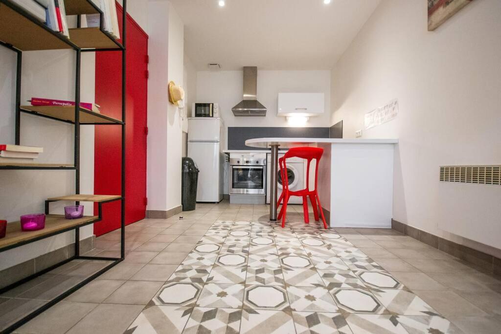 Logis Des Barques Yourhosthelper Apartamento